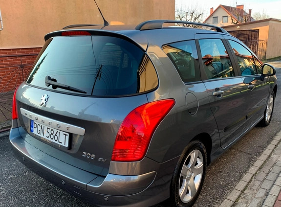 Peugeot 308 cena 21999 przebieg: 177000, rok produkcji 2011 z Gniezno małe 781